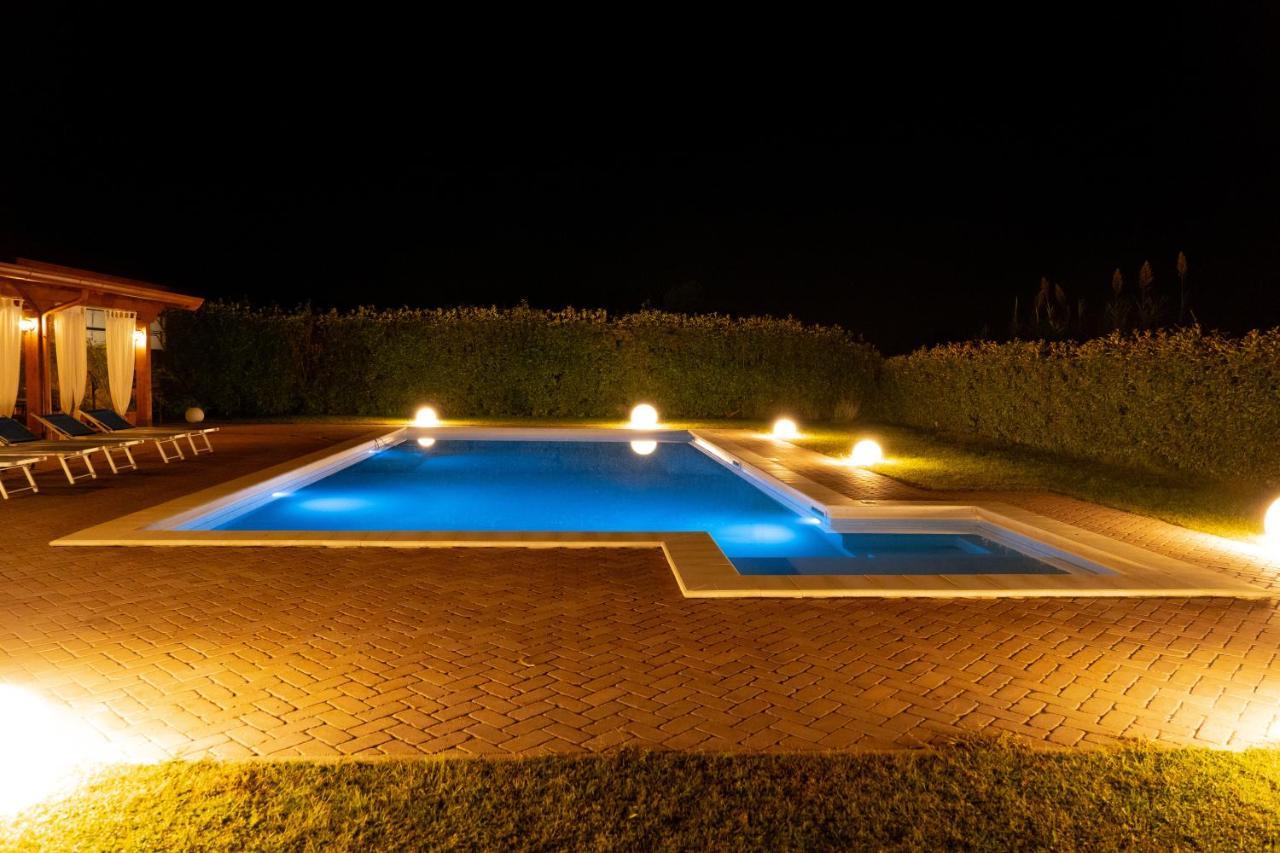 Agriturismo Casa Chiara Latina Kültér fotó