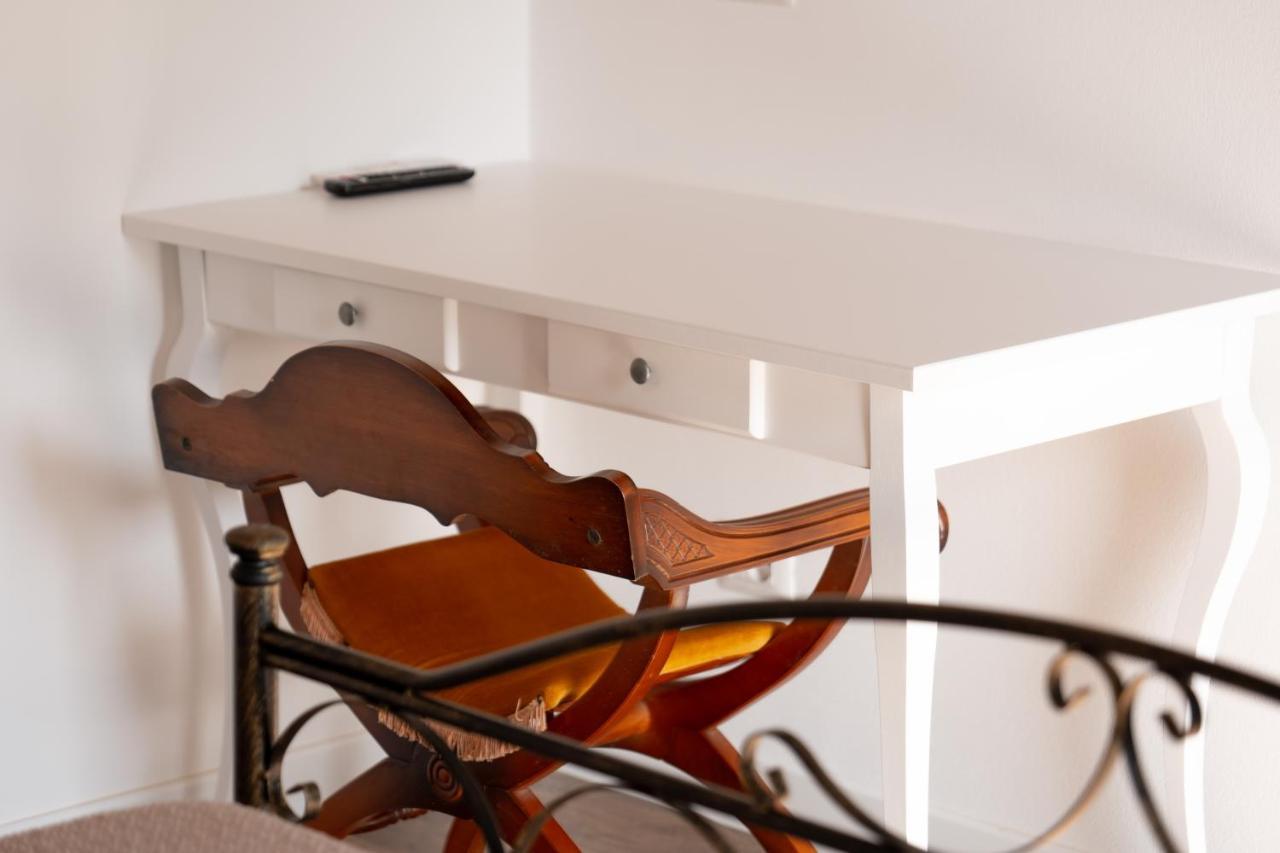 Agriturismo Casa Chiara Latina Kültér fotó
