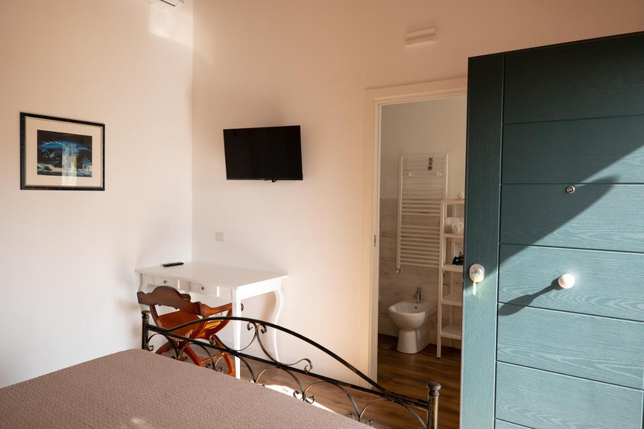 Agriturismo Casa Chiara Latina Kültér fotó