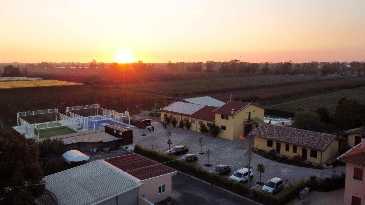 Agriturismo Casa Chiara Latina Kültér fotó